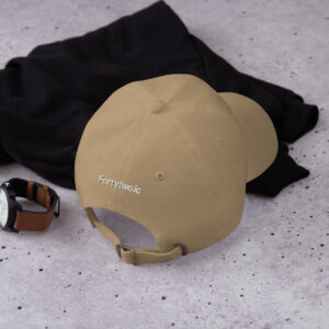 Tan baseball cap with embroidery