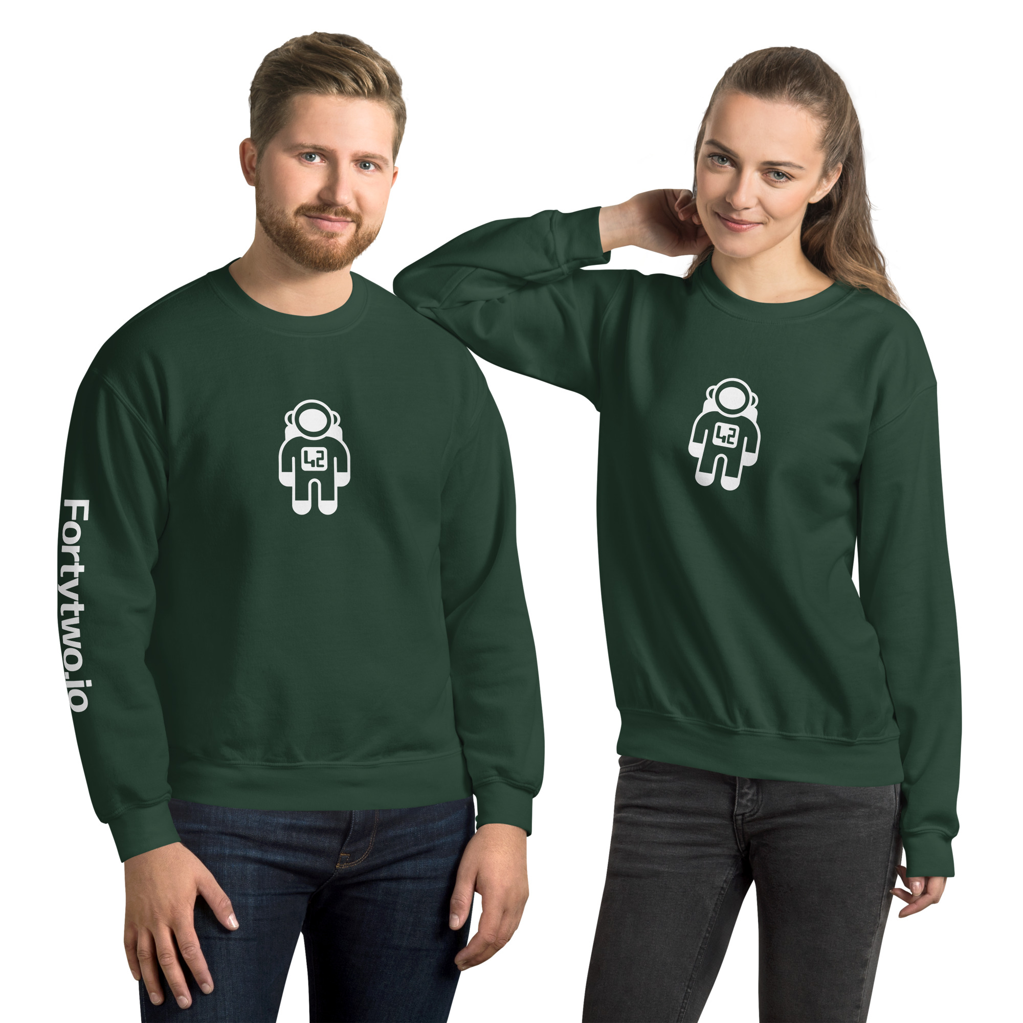 novi unisex sweatshirt (dark) Couple wearing astronaut print sweatshirts