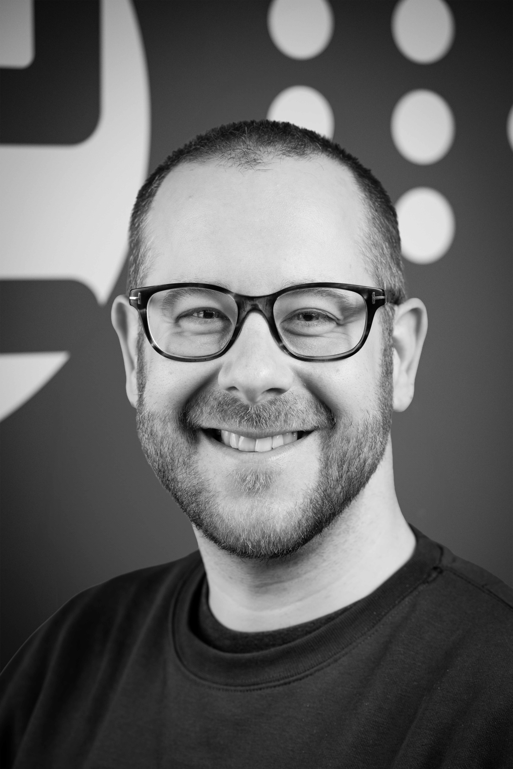 black and white Remi Vandemir - COO, Fortytwo